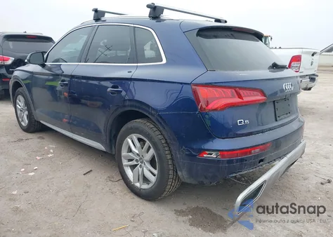 2020 Audi Q5 Premium 45 Tfsi Quattro S Tronic z USA, uszkodzony, nr VIN WA1ANAFY4L2111601